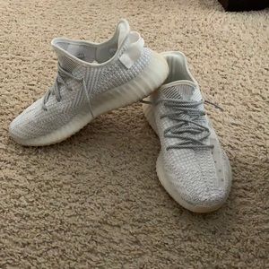 Men’s Yeezy Size 10